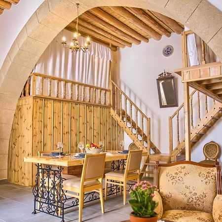 Вилла Stone Arch Malona Village Экстерьер фото