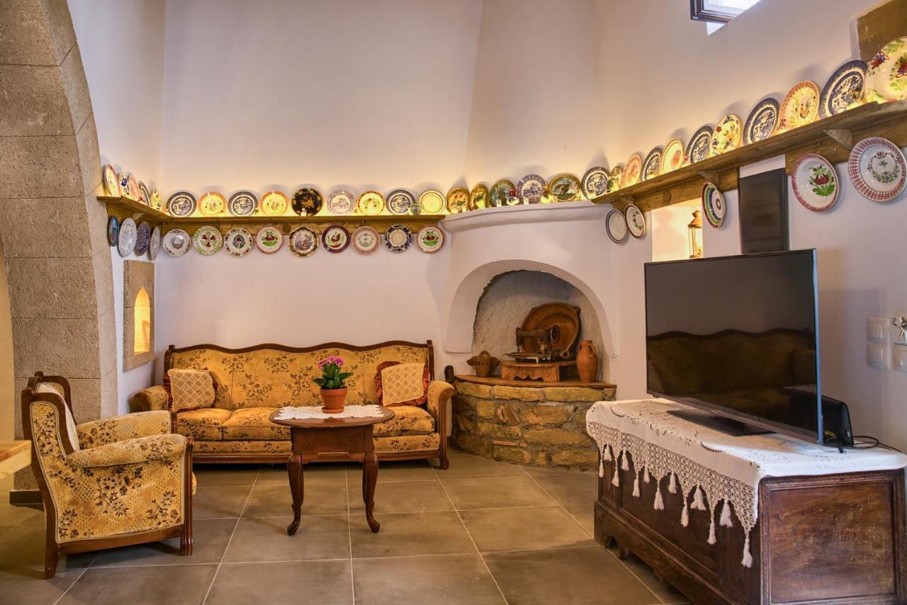 Вилла Stone Arch Malona Village Экстерьер фото