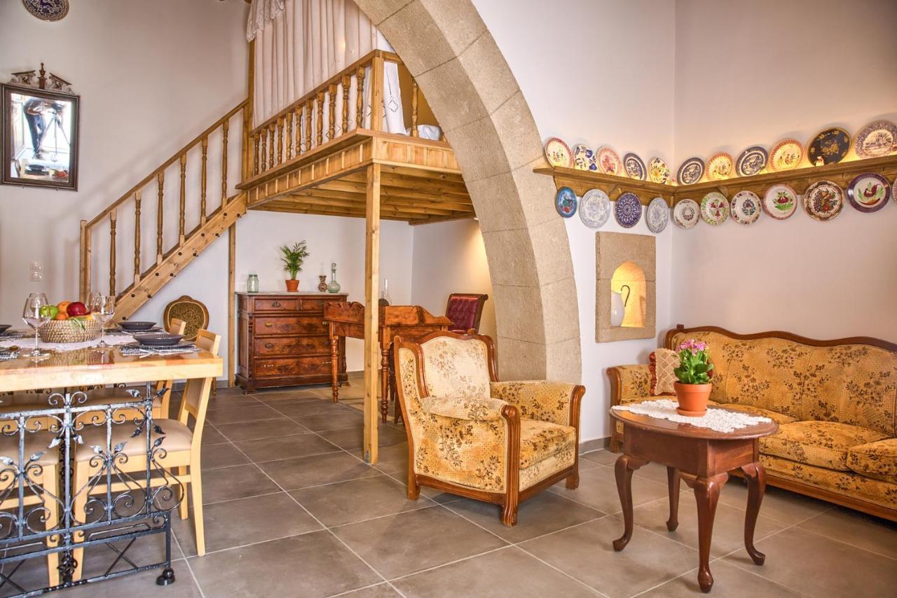 Вилла Stone Arch Malona Village Экстерьер фото