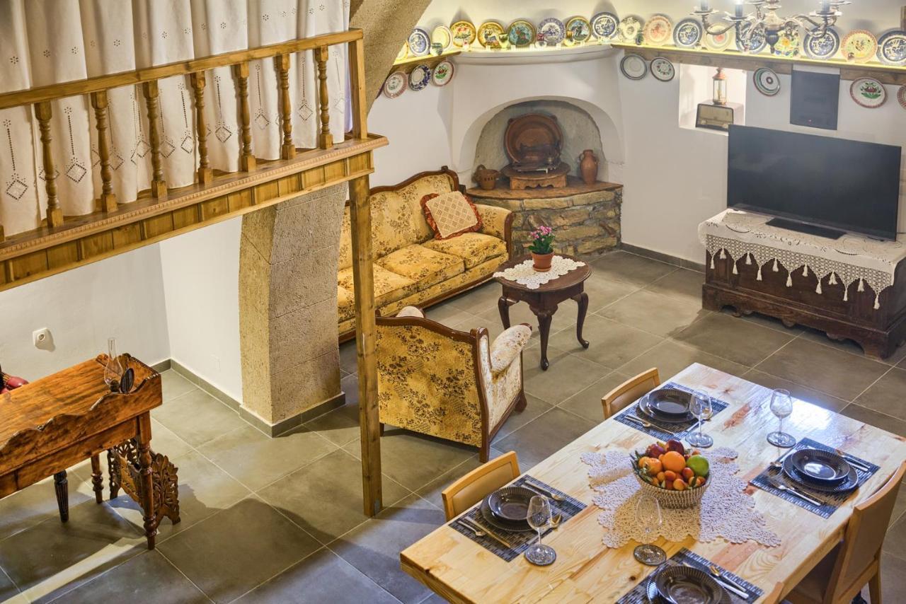Вилла Stone Arch Malona Village Экстерьер фото
